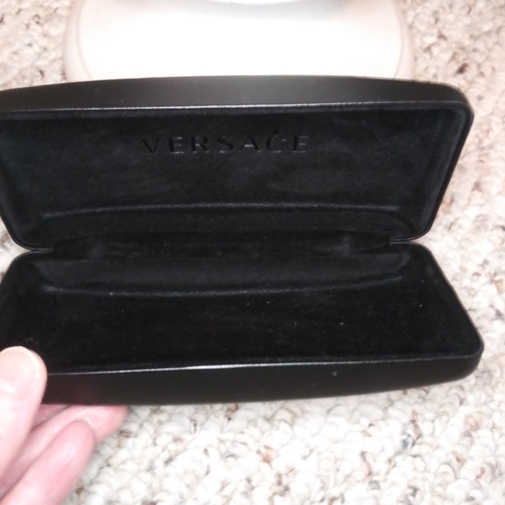 Versace Black & Gold Eyeglass Case - Picture 6 of 8